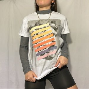 4/$25 Cotton On statue graphic tee shirt